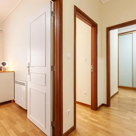 Rh Charming - D Nuno