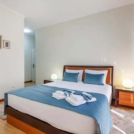 Apartamento Rh Charming - D Nuno Barcelos